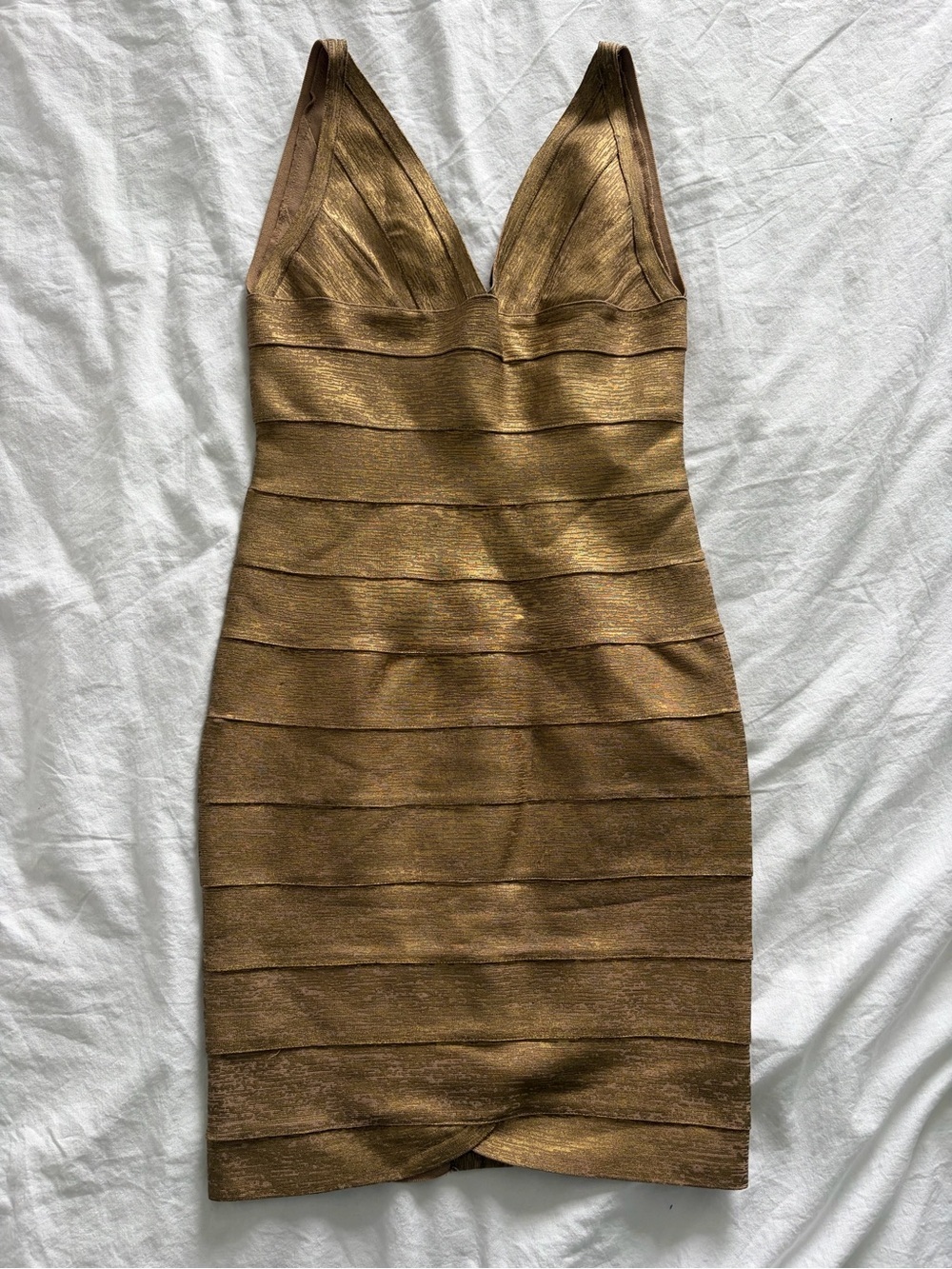 Issue New York Y2K Glam Metallic Gold V-Neck Bandage Mini Dress Size Large NWT